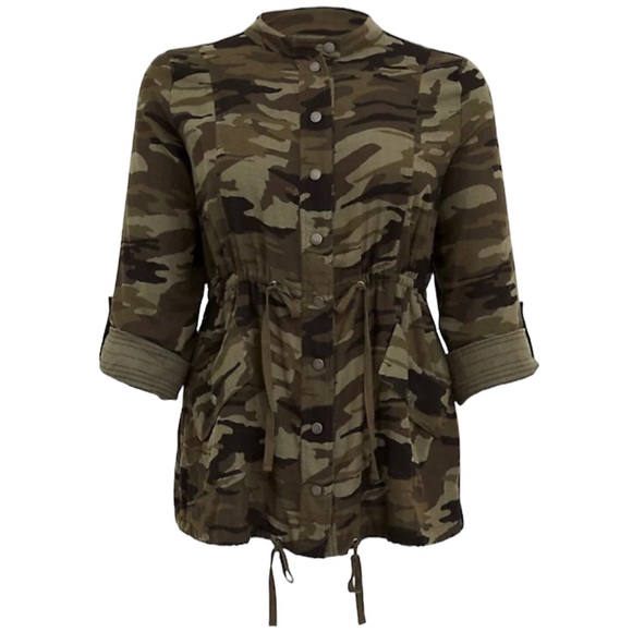 Torrid Women's Camo Button Front Drawstring Anorak Size 2X - Picture 5 of 8